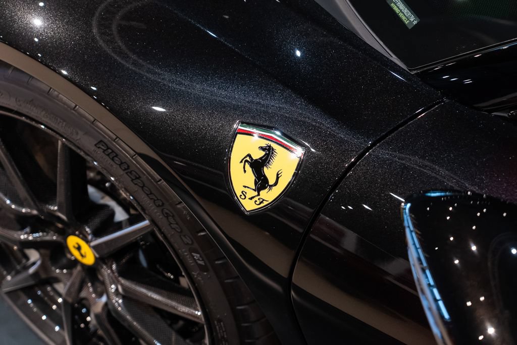 Certified 2022 Ferrari SF90 Spider AWD/4WD image 12