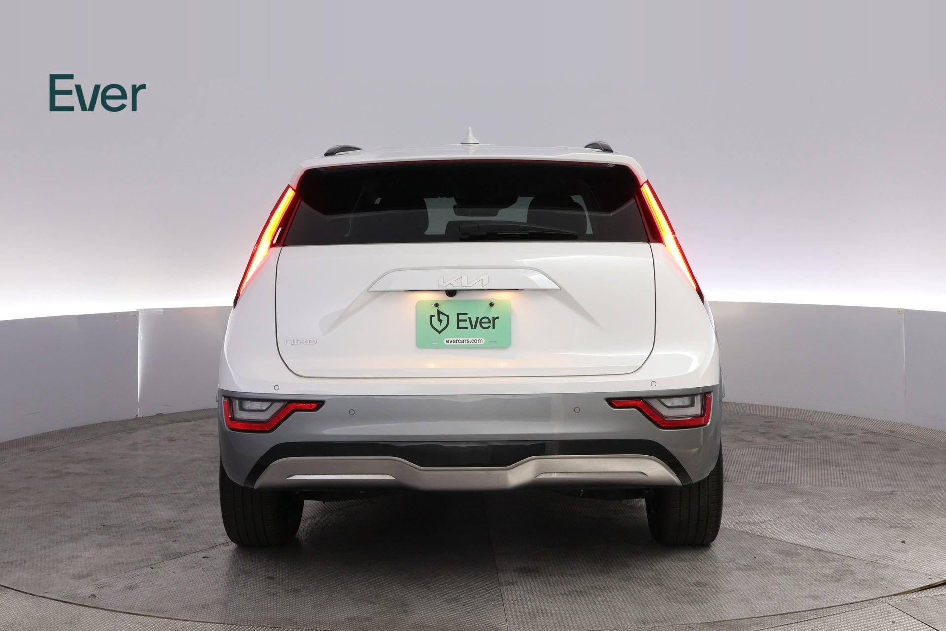 Used 2024 Kia Niro Wave w/ Wave Preserve Package FWD image 15