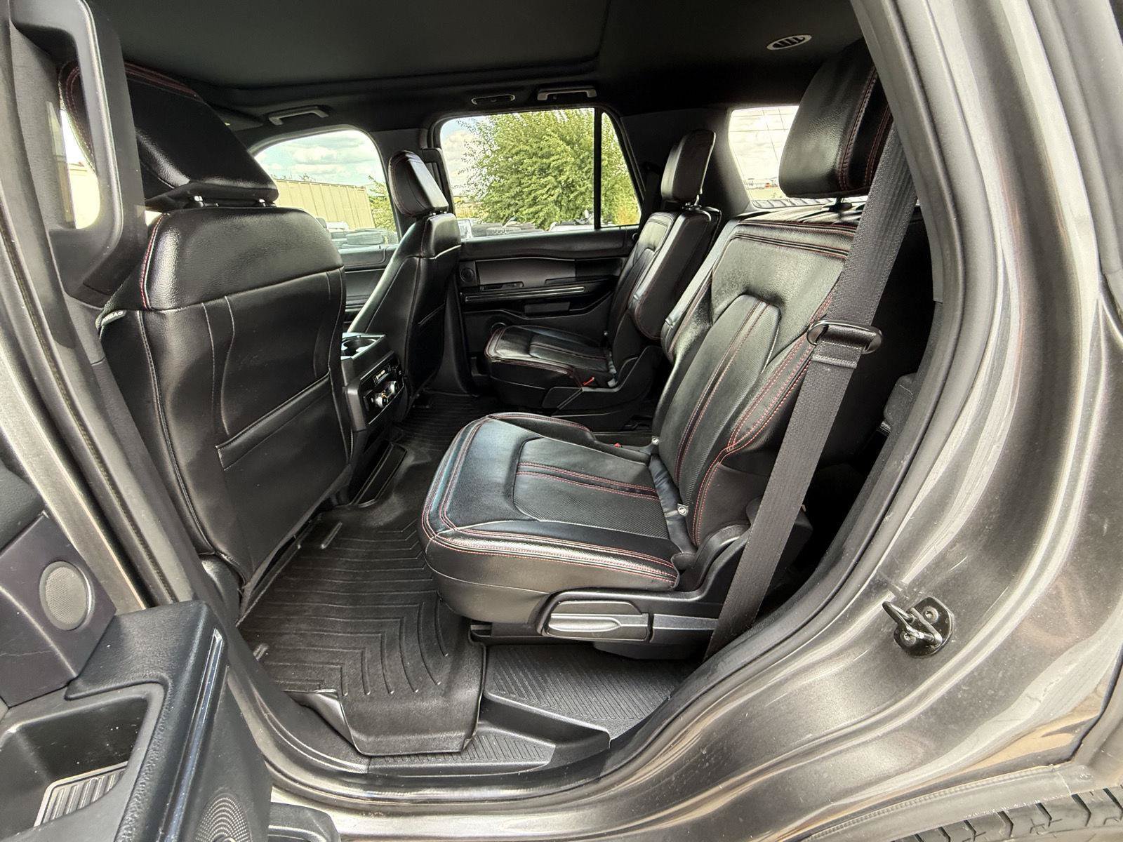 Used 2021 Ford Expedition Limited AWD/4WD image 28