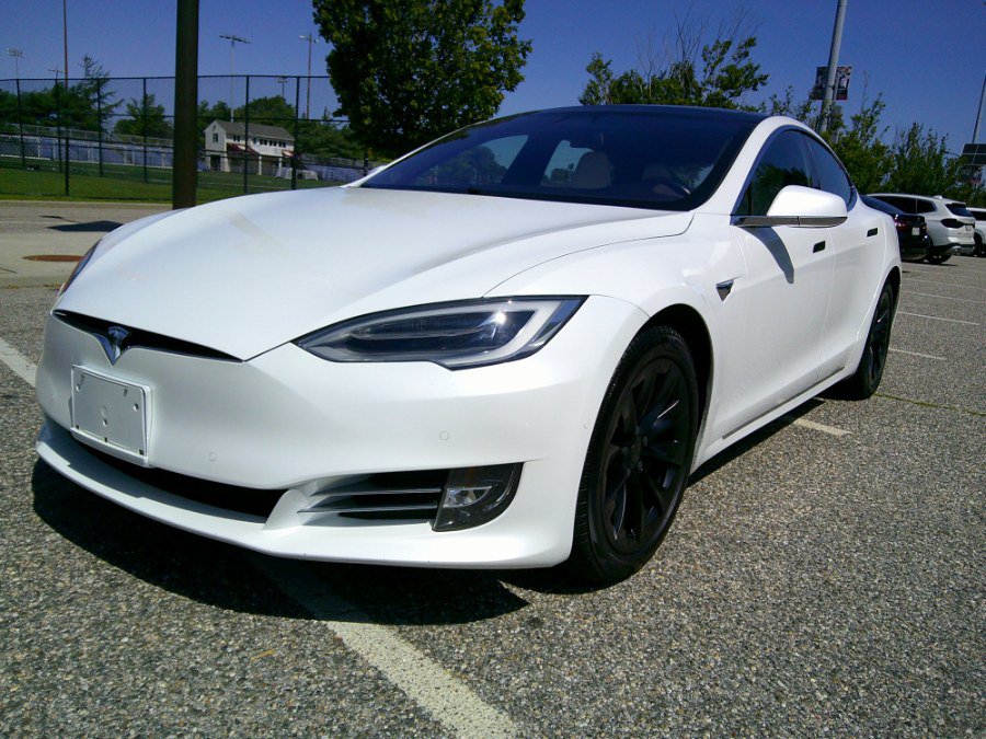 Used 2017 Tesla Model S 90D AWD/4WD image 31