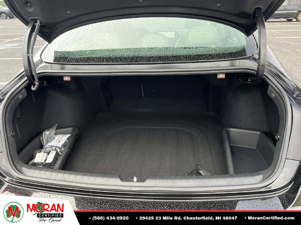 Used 2023 Hyundai Sonata Limited w/ Preferred Accessory Package FWD image 12