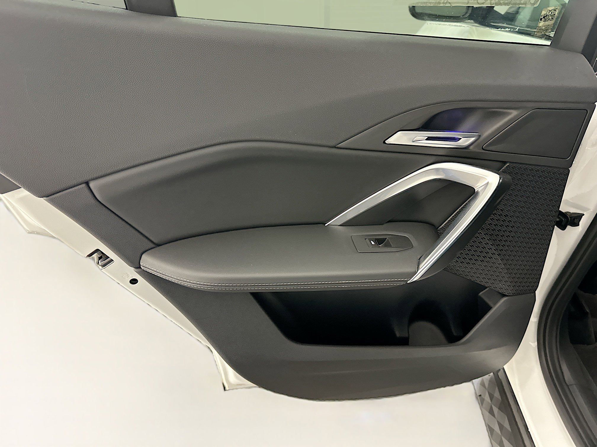 Used 2025 BMW X2 xDrive28i image 27