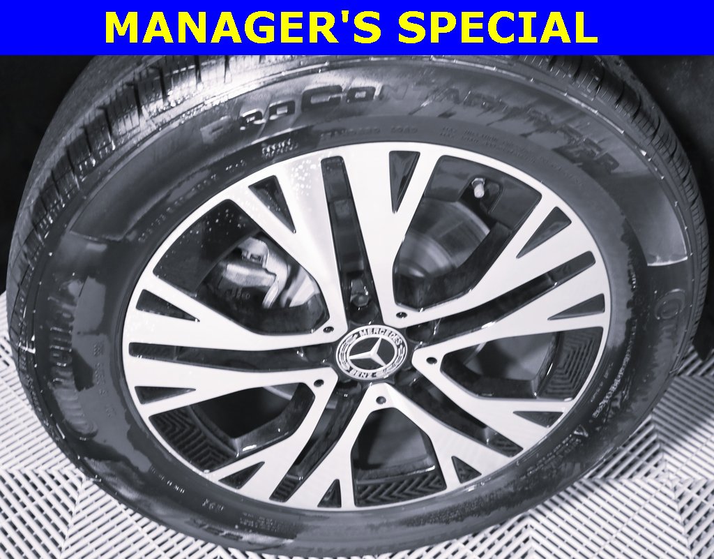 Used 2025 Mercedes-Benz GLA 250 4MATIC image 7