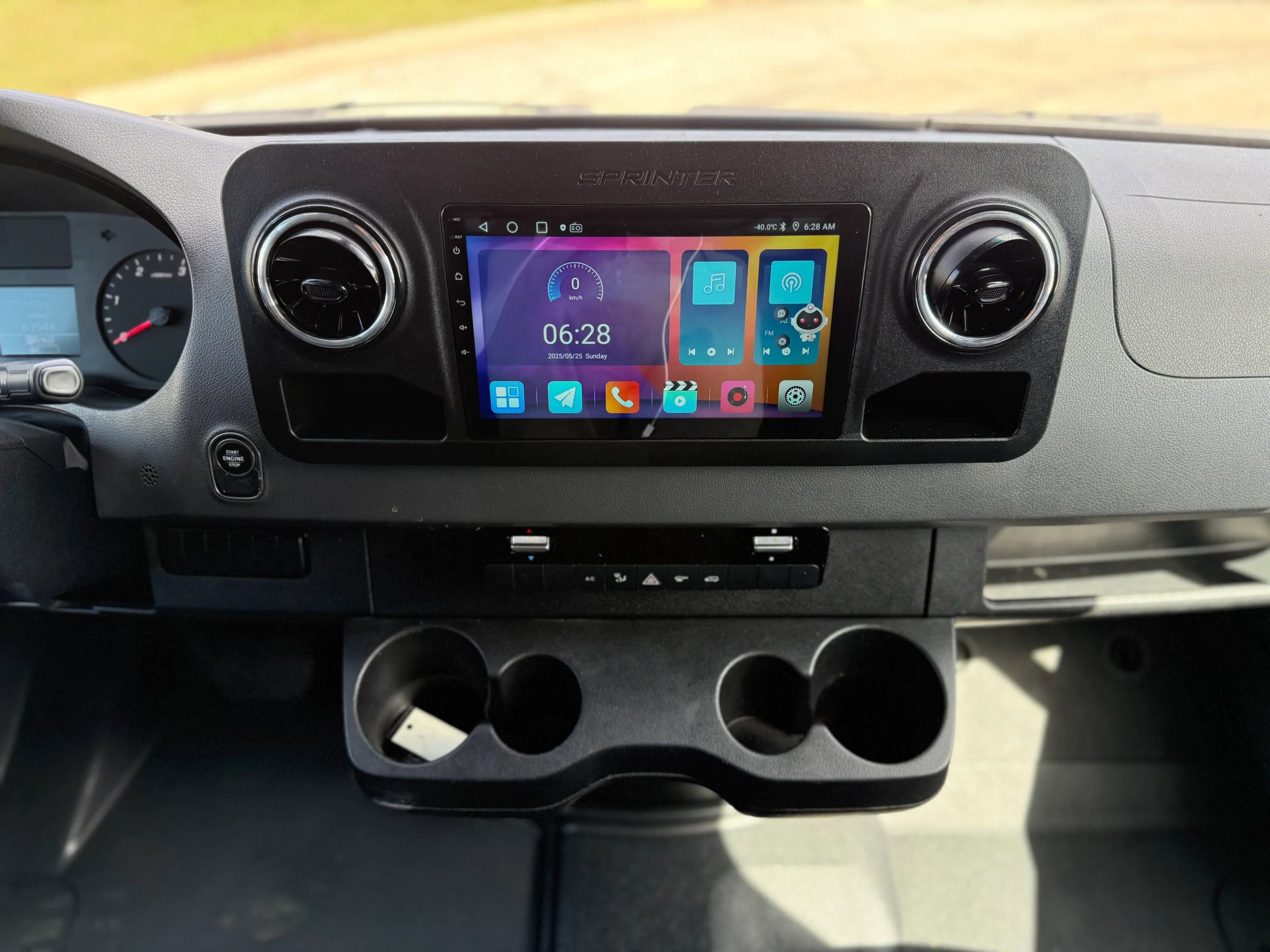 Used 2019 Mercedes-Benz Sprinter 144 image 13