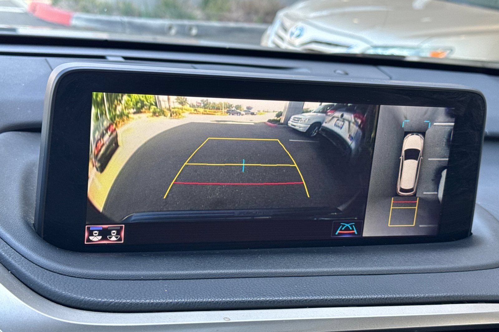 Used 2022 Lexus RX 350 AWD w/ Premium Package image 27