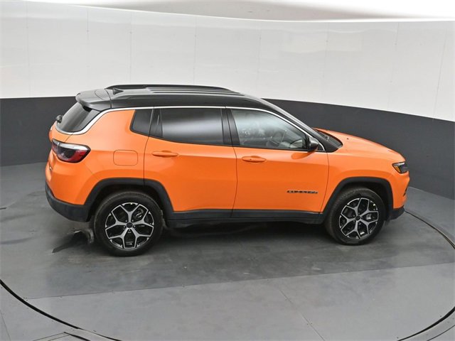New 2026 Jeep Compass Limited image 29