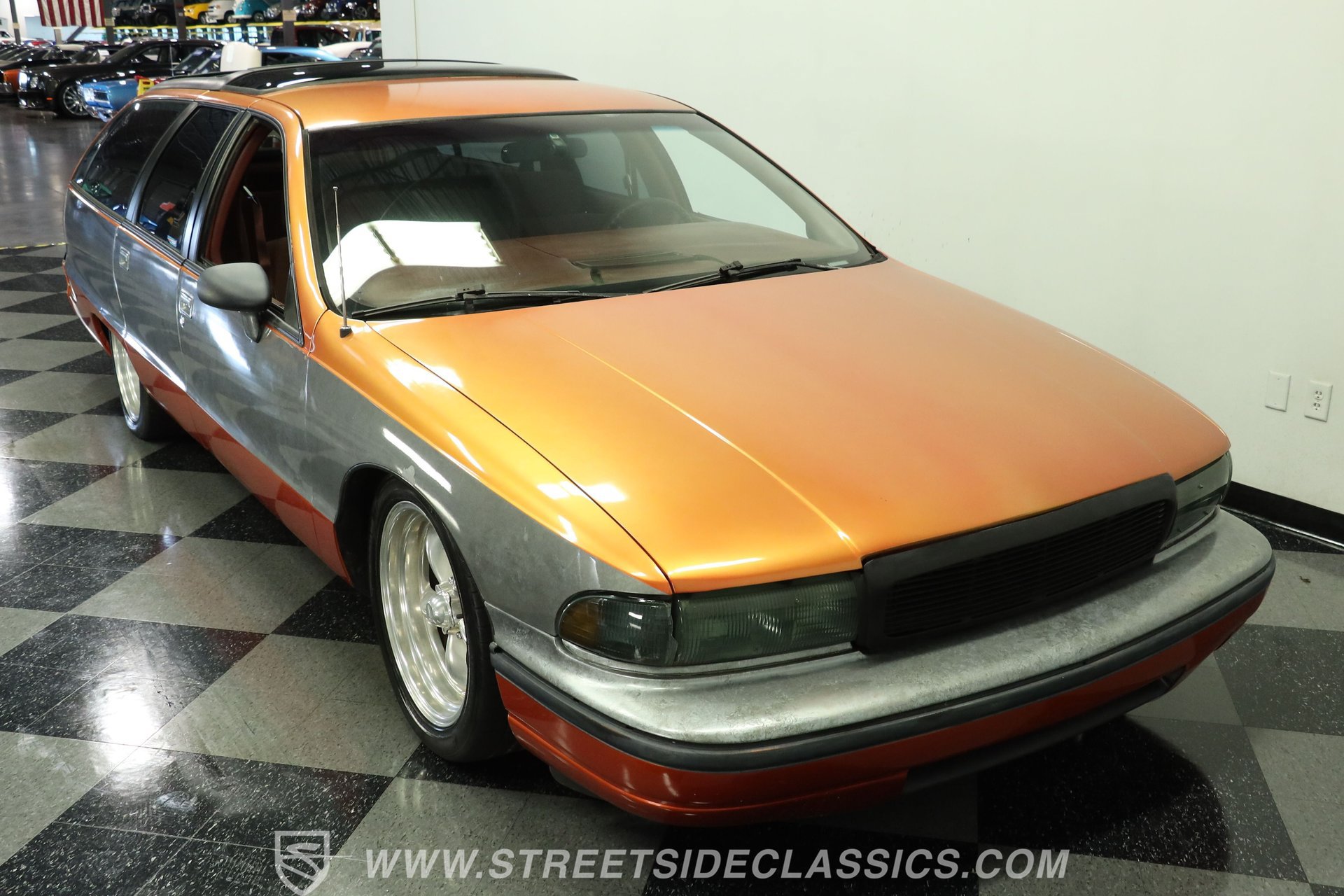 Used 1992 Oldsmobile Custom Cruiser RWD image 15