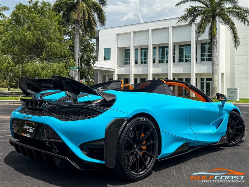 Used 2022 McLaren 765LT RWD image 61