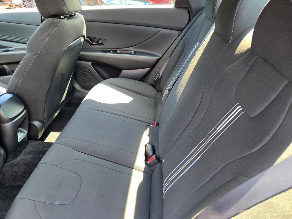 Used 2025 Hyundai Elantra Sport w/ Cargo Package FWD image 15