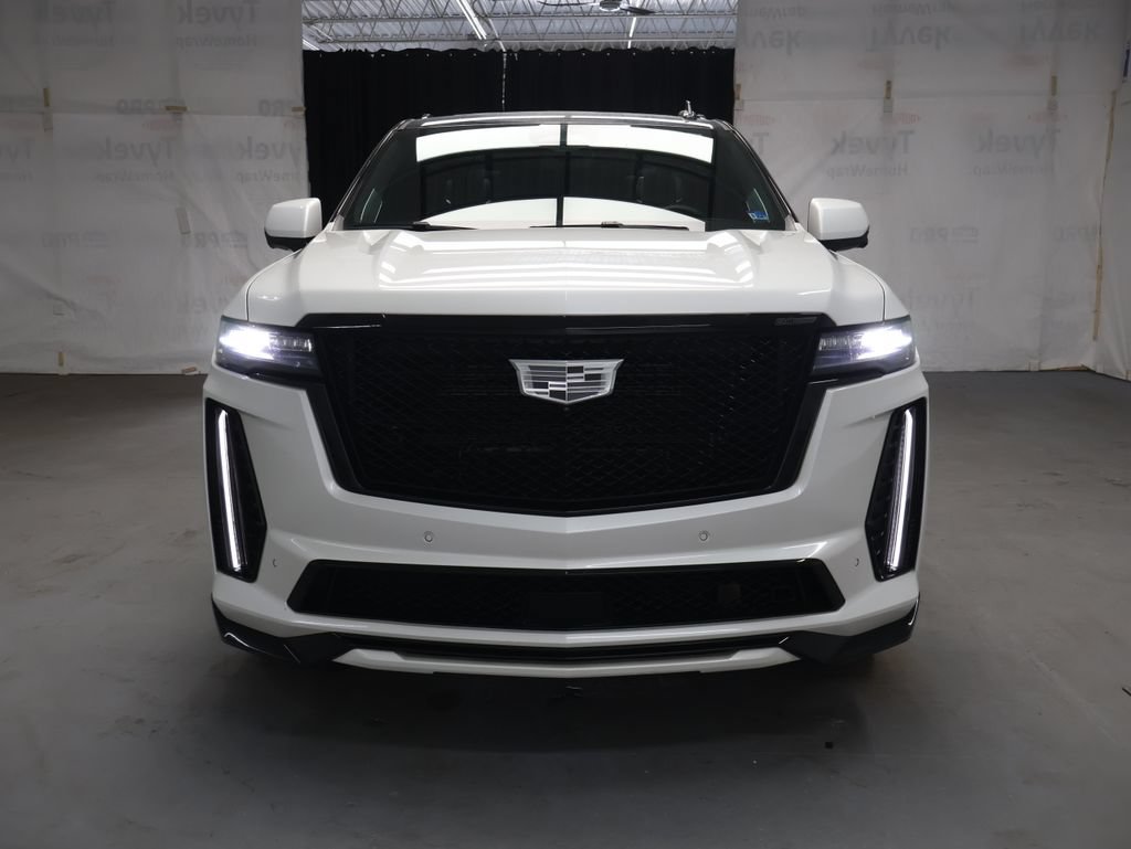 Used 2024 Cadillac Escalade V w/ LPO, ONYX Package AWD/4WD image 2
