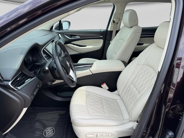 Used 2023 Buick Enclave Avenir w/ Avenir Technology Package AWD/4WD image 12