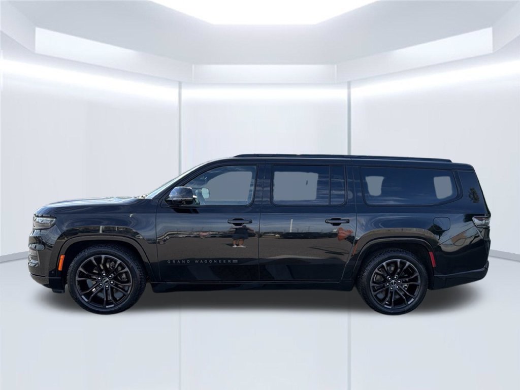 Used 2024 Jeep Grand Wagoneer L Series II w/ Quick Order Packagew 28T AWD/4WD image 3