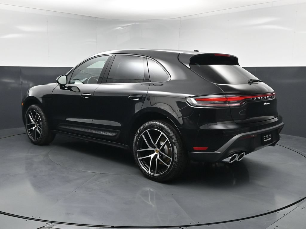 New 2026 Porsche Macan AWD/4WD image 3