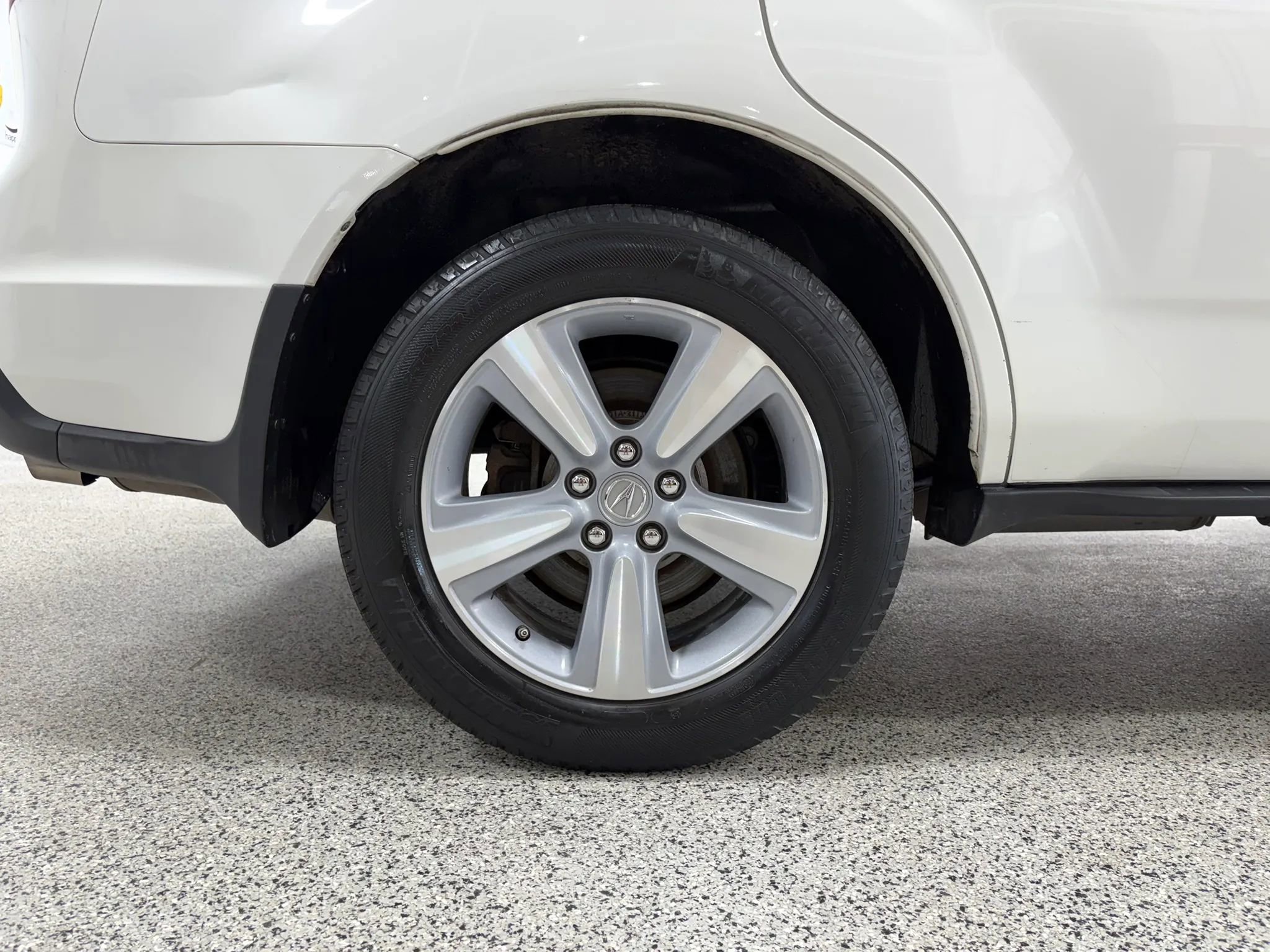 Used 2012 Acura MDX w/ Technology & Entertainment image 16