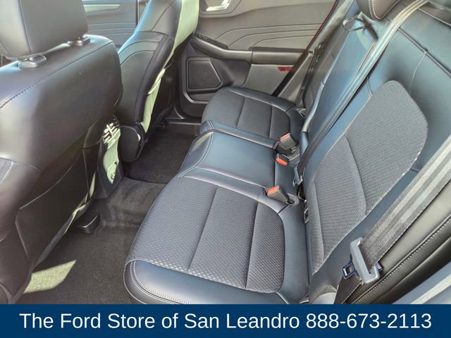 New 2025 Ford Escape SE image 12