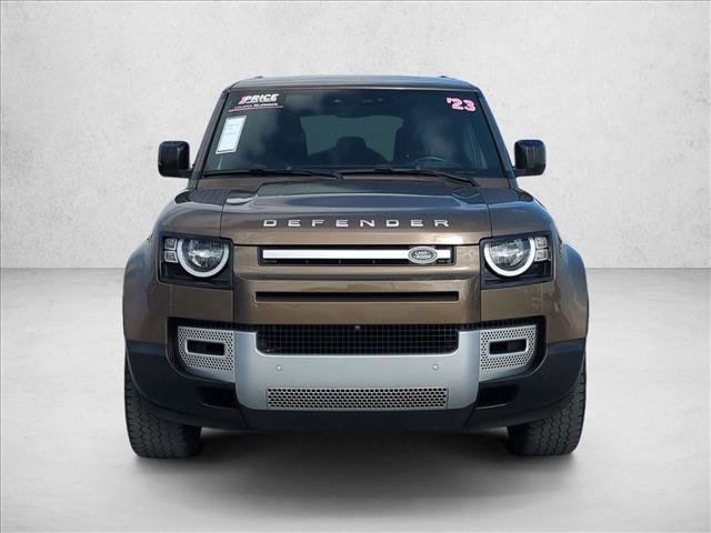 Used 2023 Land Rover Defender 110 S AWD/4WD image 2