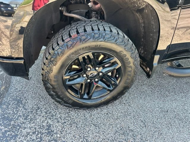 Used 2024 Chevrolet Silverado 1500 Custom Trail Boss w/ Realtree Special Edition AWD/4WD image 10