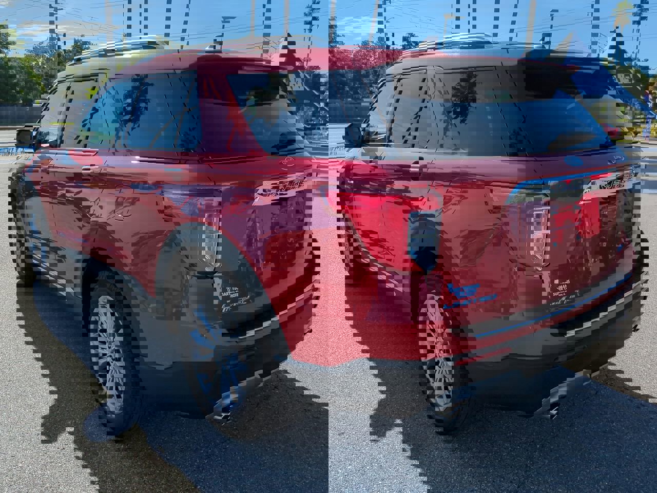 Used 2023 Ford Explorer Limited image 6