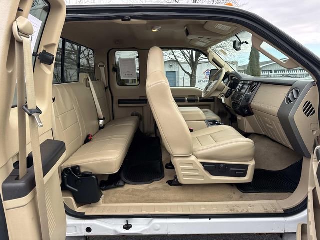 Used 2009 Ford F250 Lariat image 11