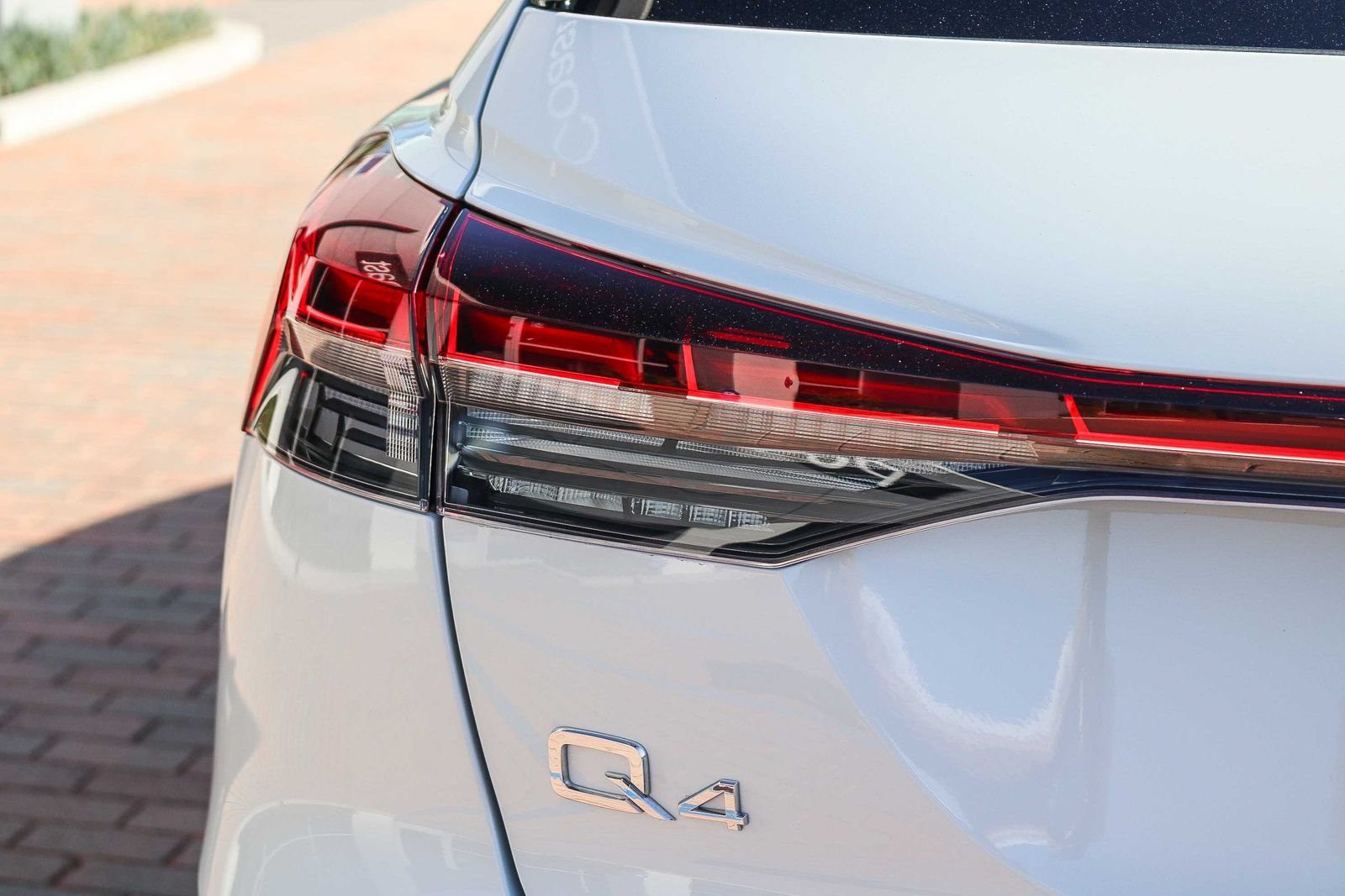 Used 2023 Audi Q4 e-tron Premium Plus RWD image 8