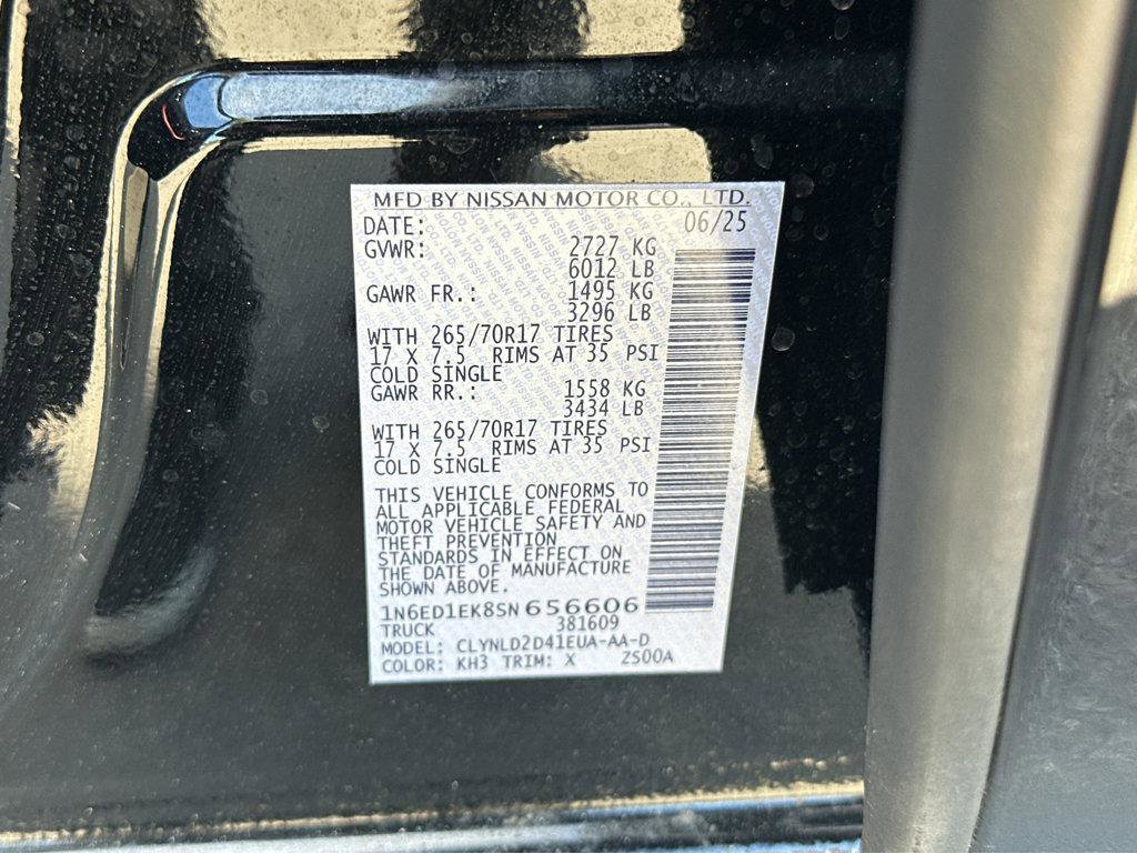 Used 2025 Nissan Frontier PRO-4X w/ Interior Protection Package image 44