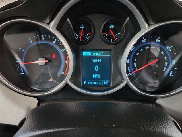 Used 2013 Chevrolet Cruze LS FWD image 37