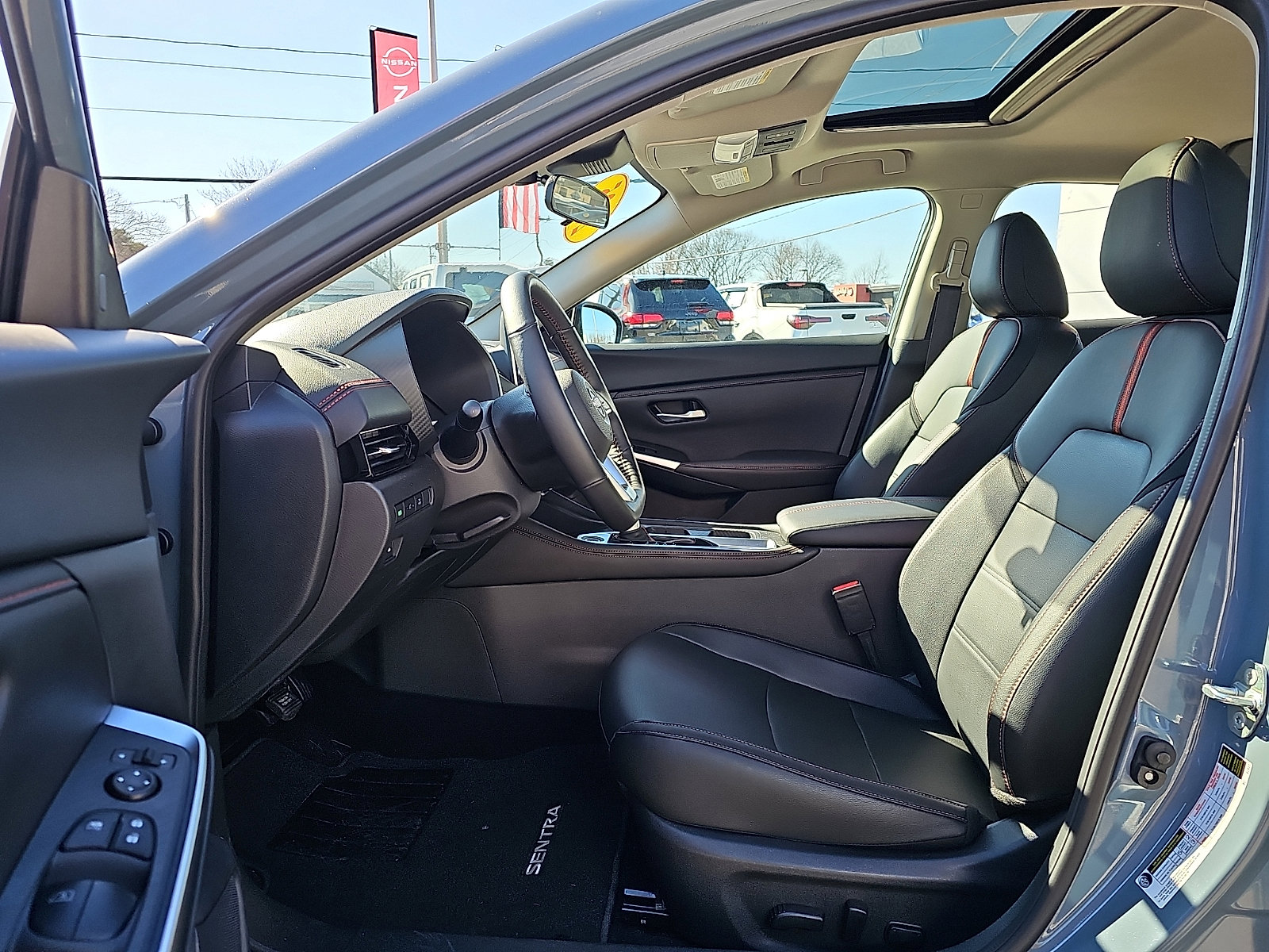 Certified 2025 Nissan Sentra SR w/ SR Premium Package image 14