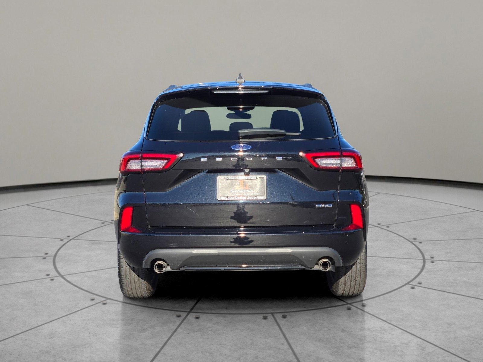 Used 2024 Ford Escape ST-Line image 5