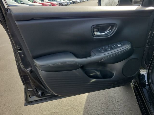Used 2023 Honda HR-V EX-L image 38