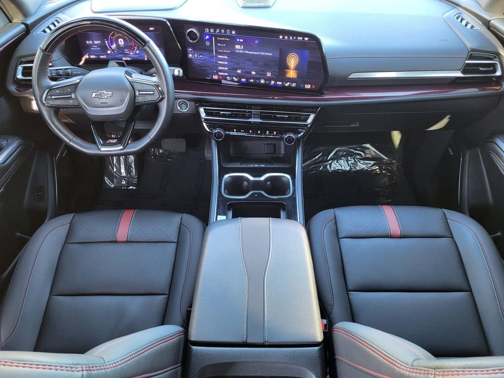 Used 2024 Chevrolet Traverse RS image 20