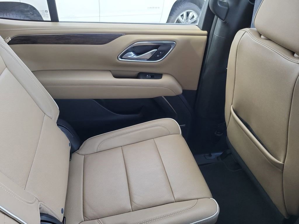 Used 2023 Chevrolet Tahoe Premier image 13