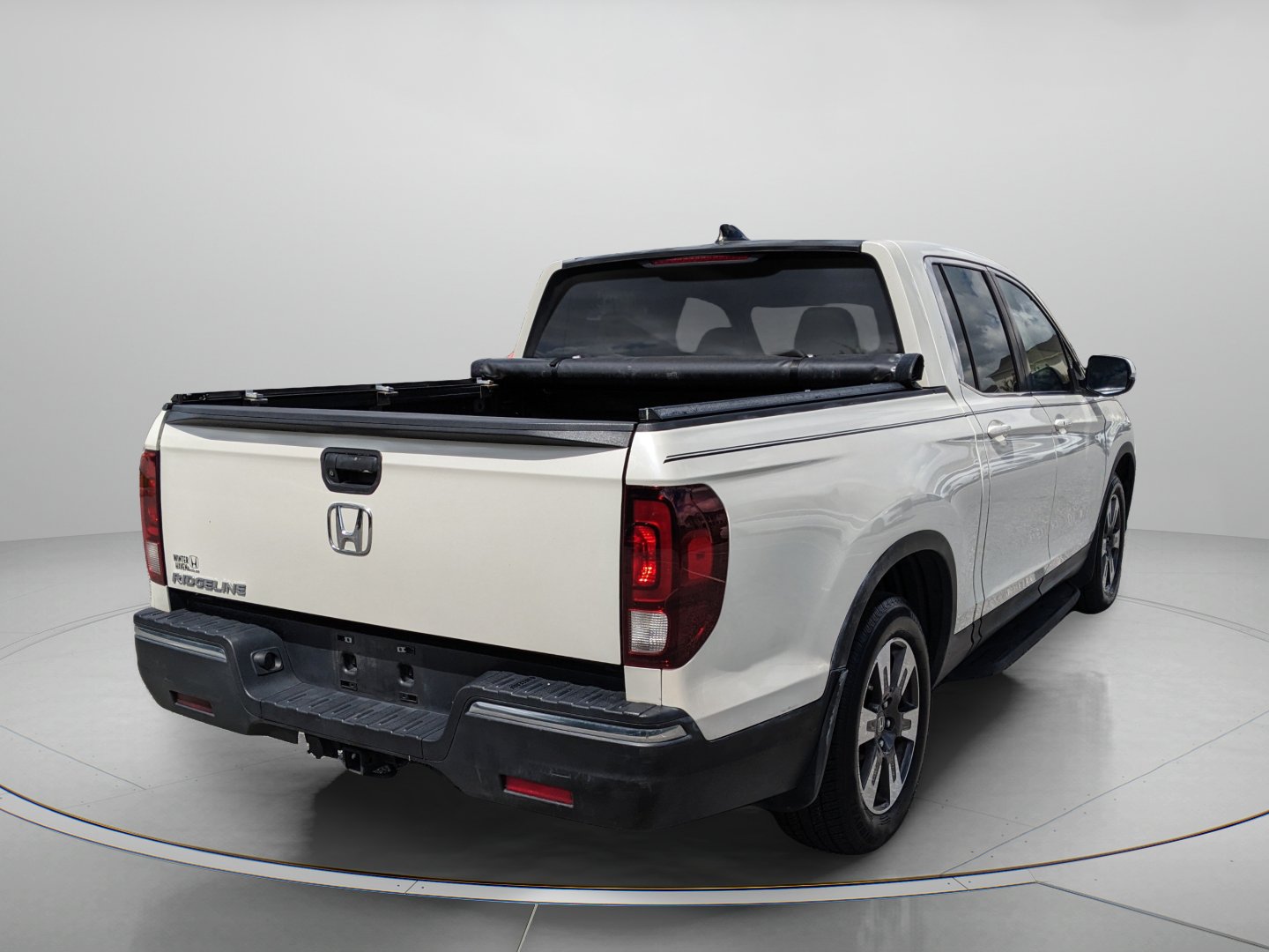 Used 2018 Honda Ridgeline RTL image 8