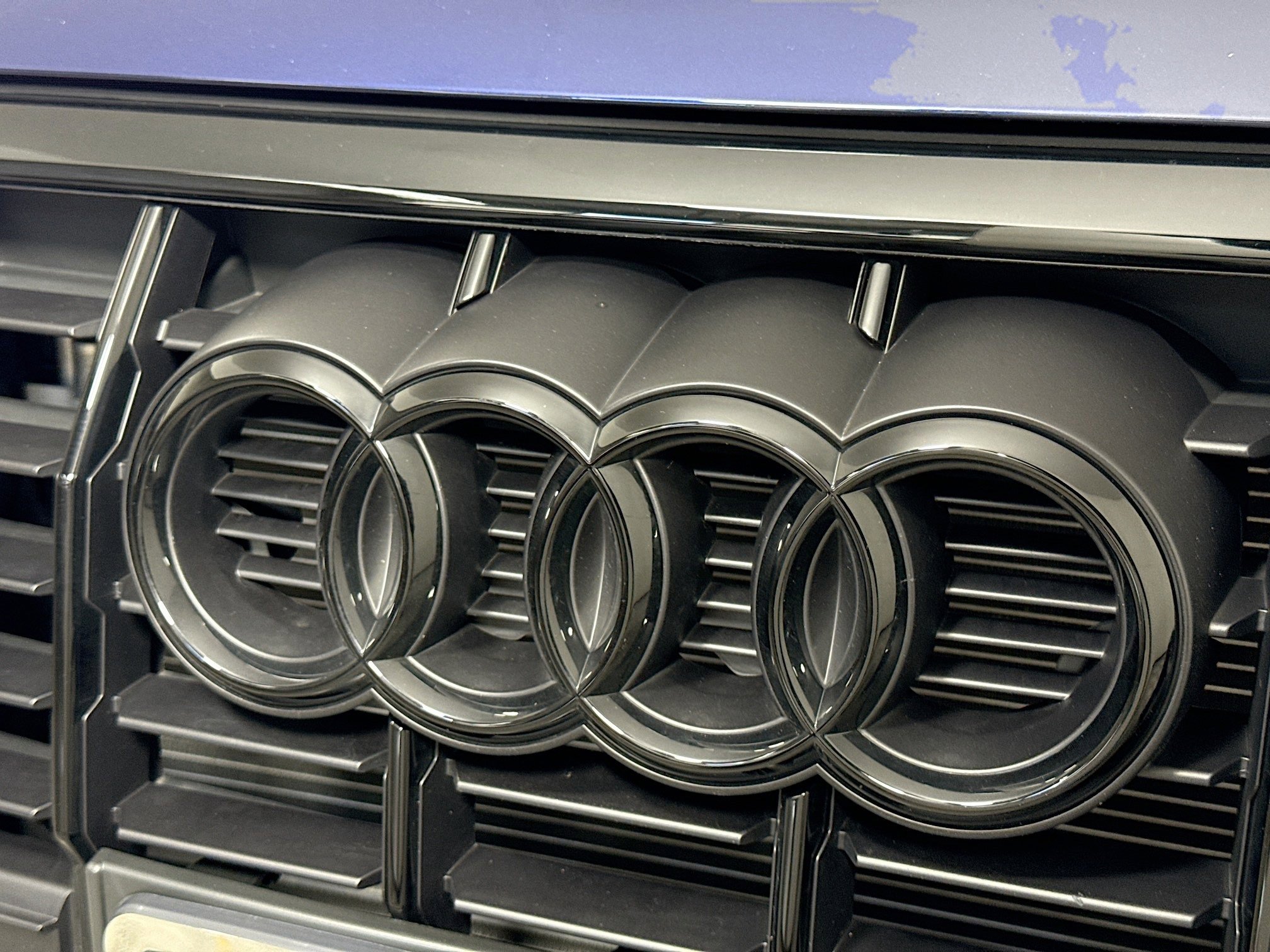 Used 2025 Audi Q3 2.0T Premium image 30