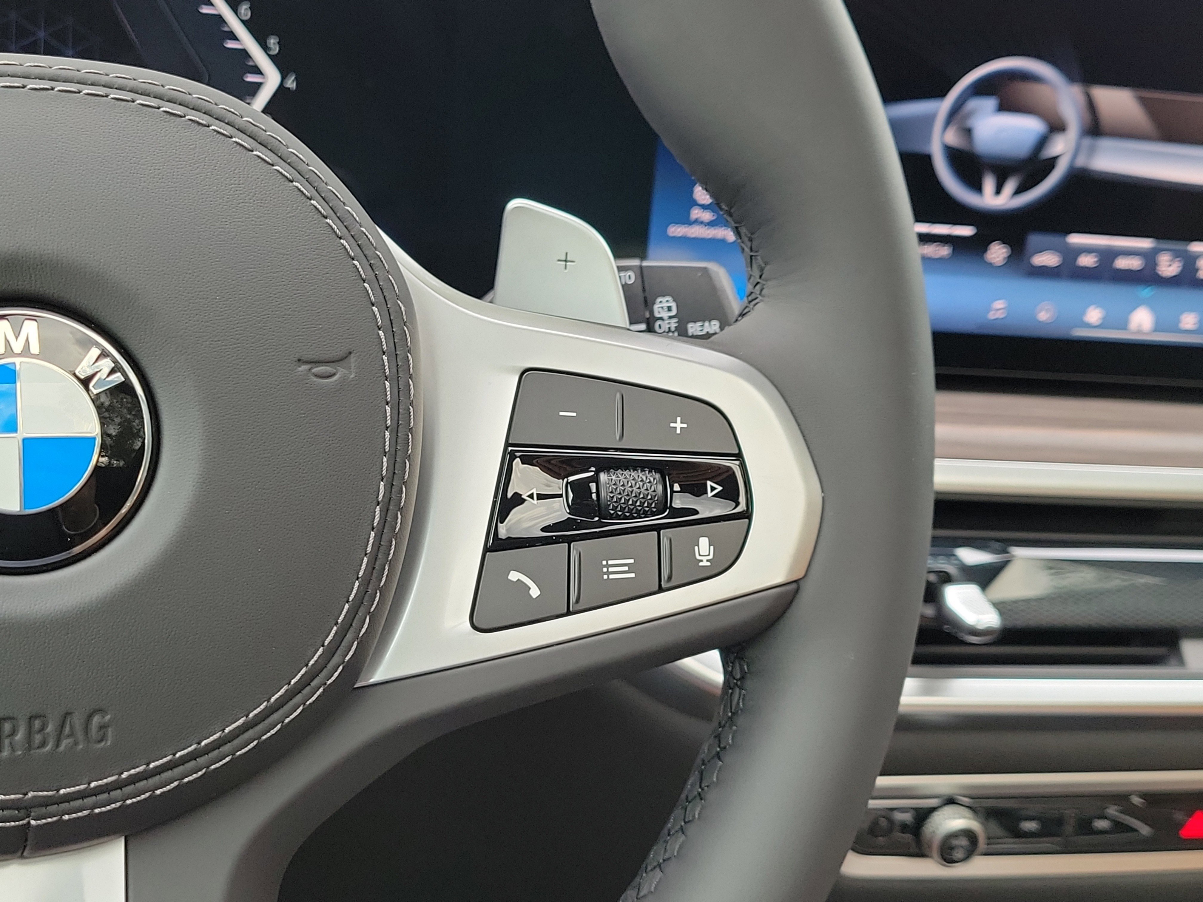 New 2026 BMW X5 sDrive40i RWD image 22