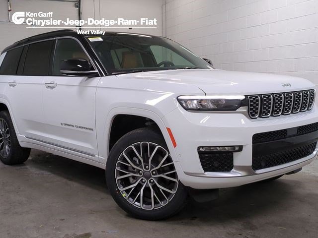 New 2025 Jeep Grand Cherokee L Summit AWD/4WD image 1