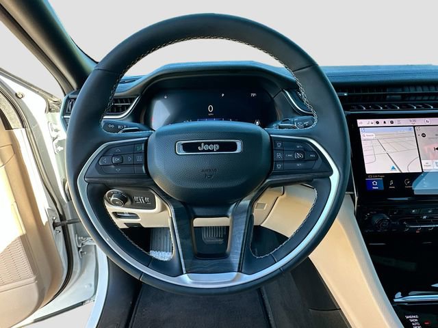Used 2024 Jeep Grand Cherokee L Limited w/ Luxury Tech Group II AWD/4WD image 11