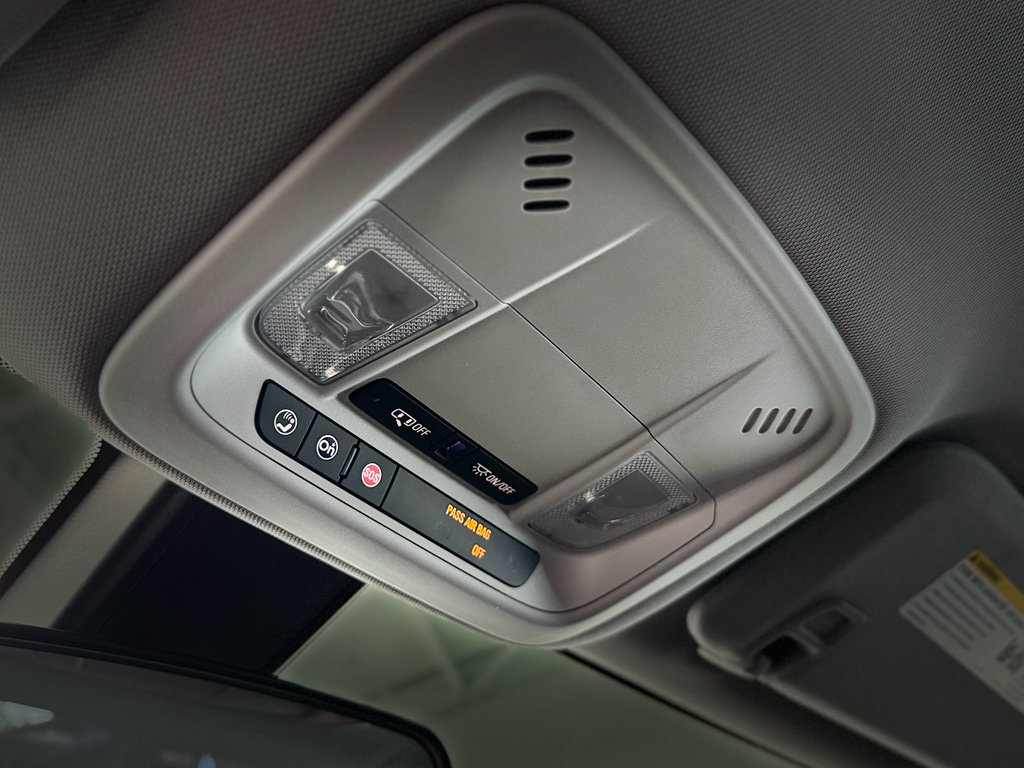 Used 2018 Chevrolet Malibu LT FWD image 26