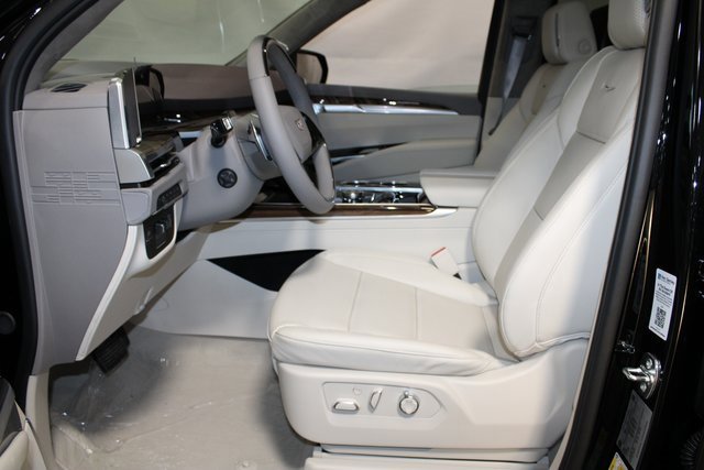 New 2026 Cadillac Escalade Platinum Luxury image 5