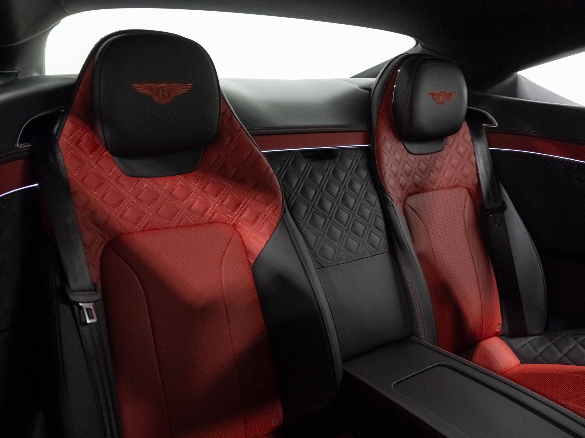 Used 2020 Bentley Continental GT V8 image 64