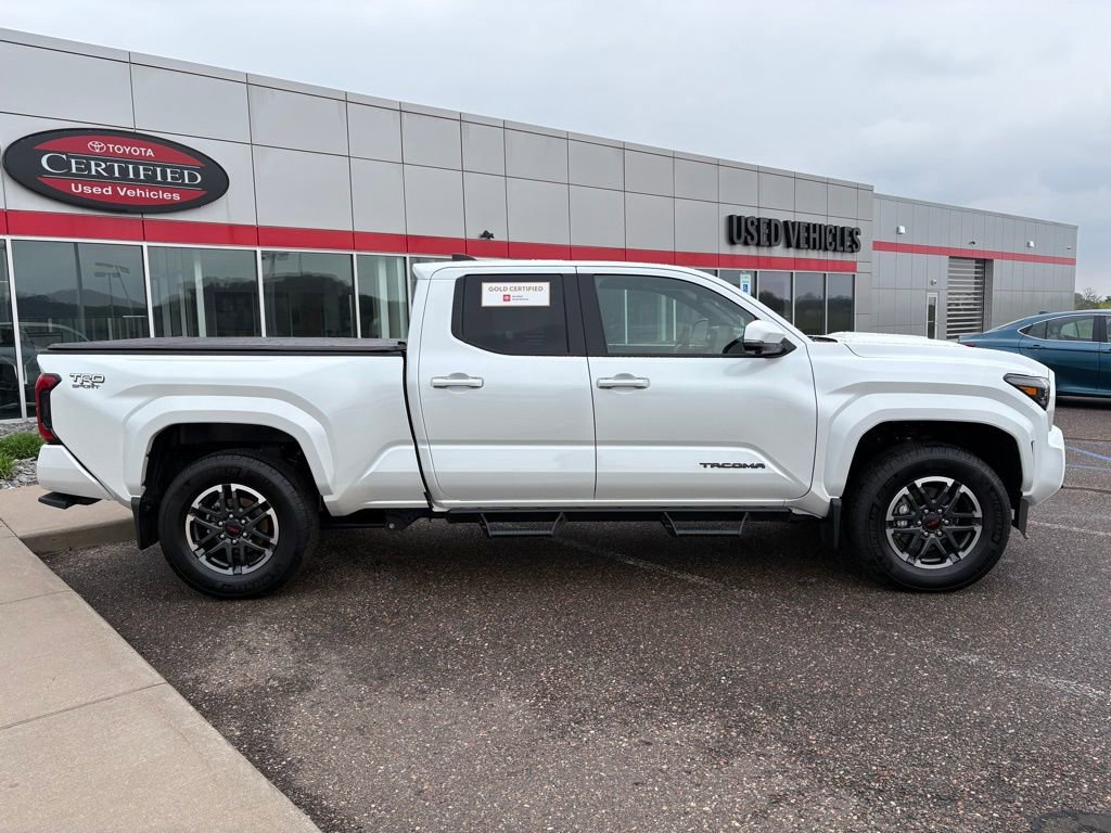 Certified 2025 Toyota Tacoma TRD Sport w/ TRD Sport Premium Package AWD/4WD image 2