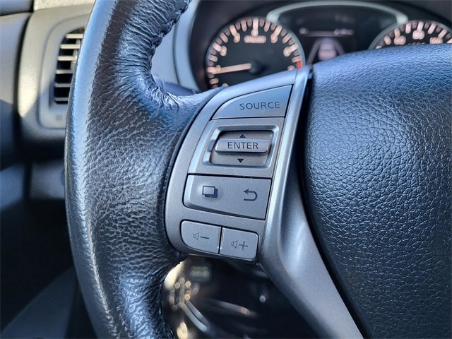 Used 2015 Nissan Altima 2.5 SV image 16