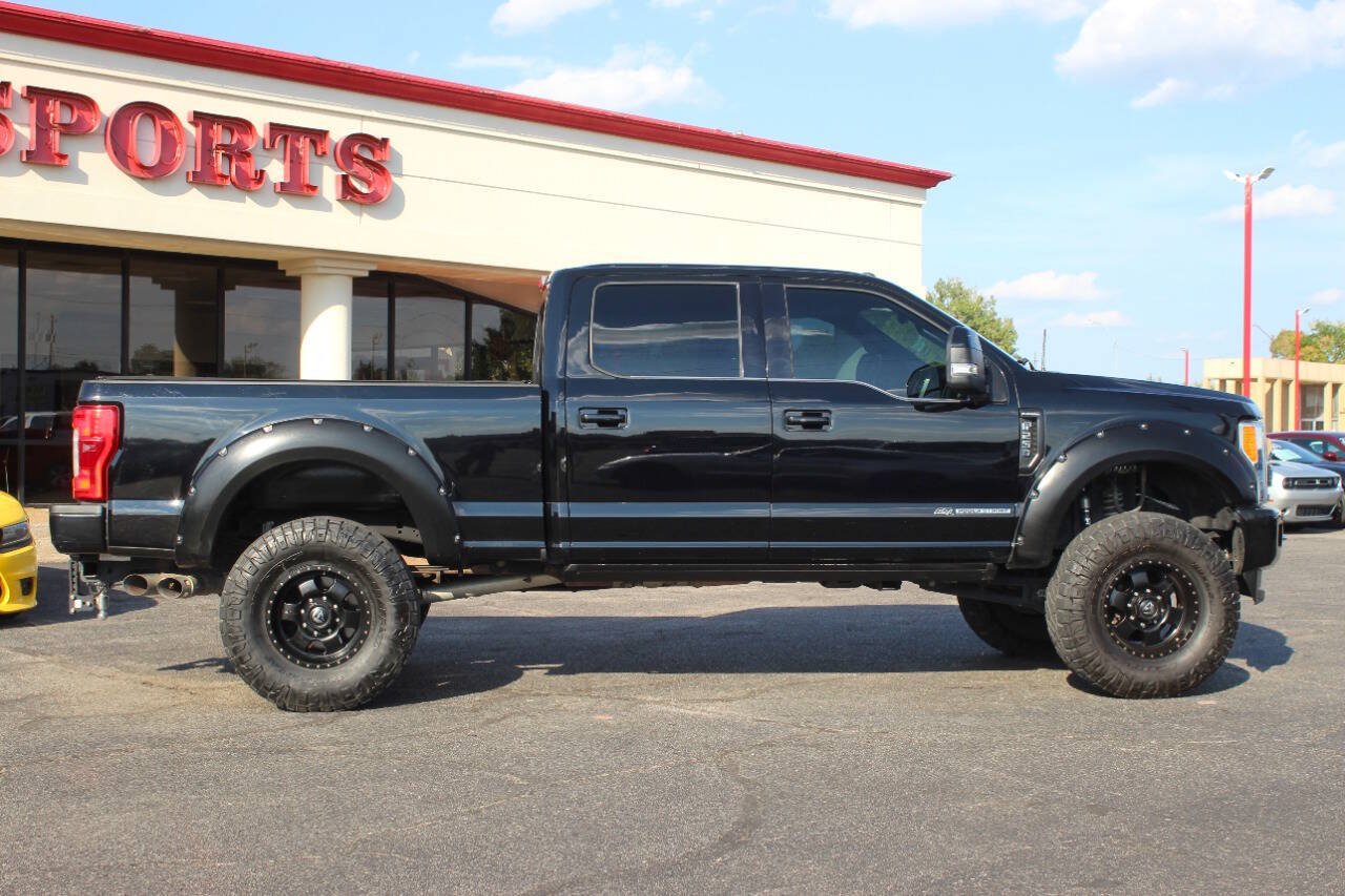 Used 2018 Ford F250 Platinum w/ Platinum Ultimate Package AWD/4WD image 3