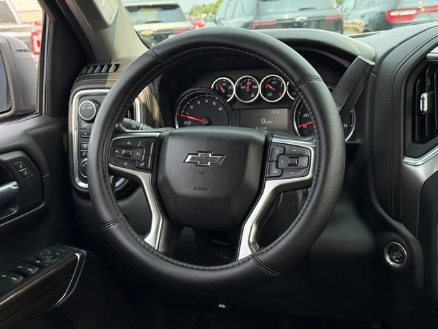 Used 2021 Chevrolet Silverado 1500 RST AWD/4WD image 6