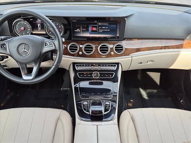 Used 2018 Mercedes-Benz E 300 image 19