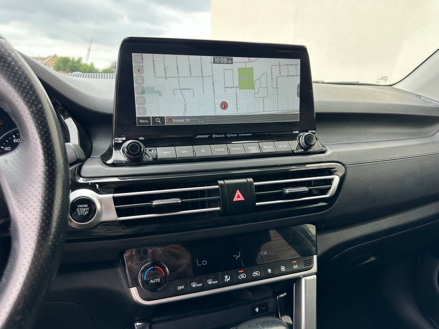 Used 2023 Kia Seltos SX image 9