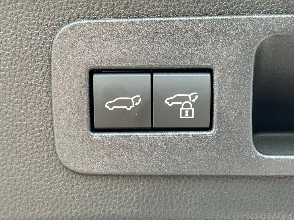 New 2026 Lexus LX 700h Luxury AWD/4WD image 20