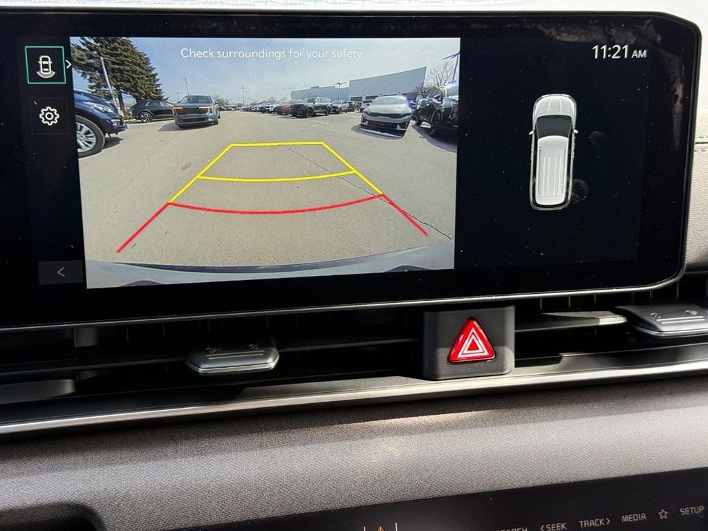 New 2026 Kia Carnival EX image 13