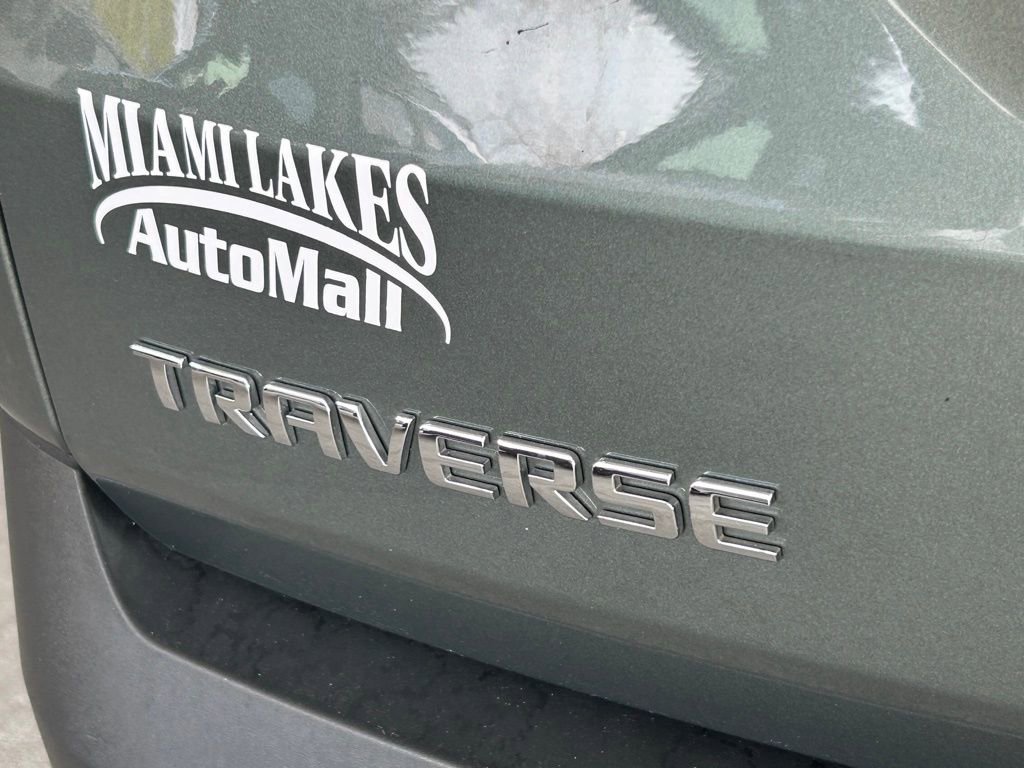 Used 2023 Chevrolet Traverse LT image 43