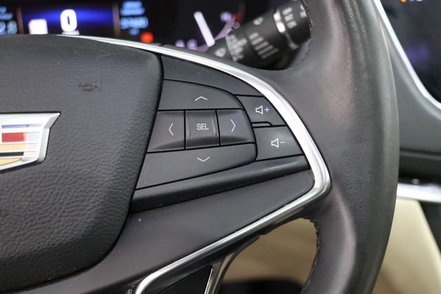 Used 2017 Cadillac XT5 Premium Luxury FWD image 23