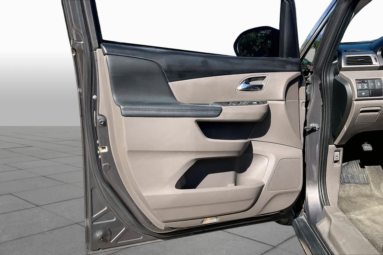 Used 2016 Honda Odyssey EX-L image 20